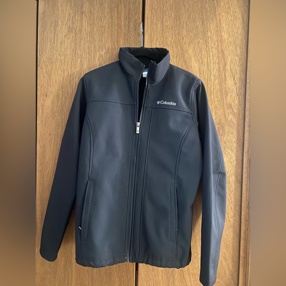 Xs black soft shell Columbia jacket
